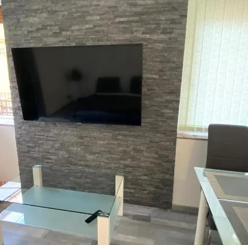Koranyi Apartment *